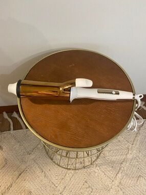 kristen ess 2 inch barrel curler